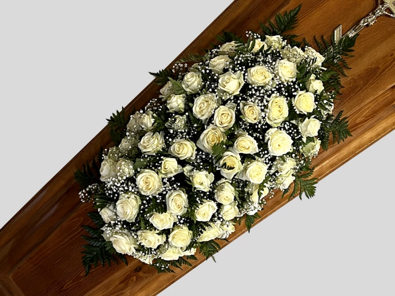 Кремационная композиция из живых цветов №1